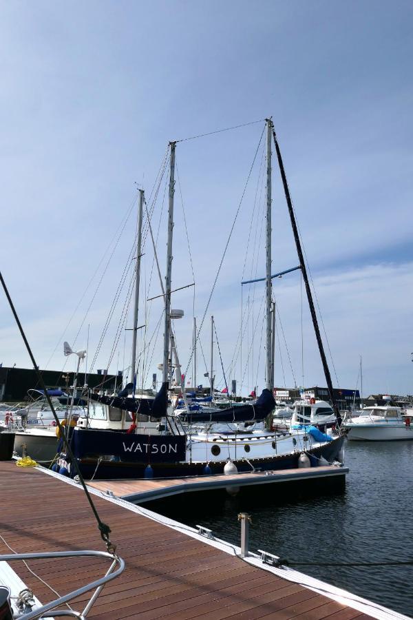 Bateau Watson Accueillant & Chaleureux Hotell Ouistreham Eksteriør bilde